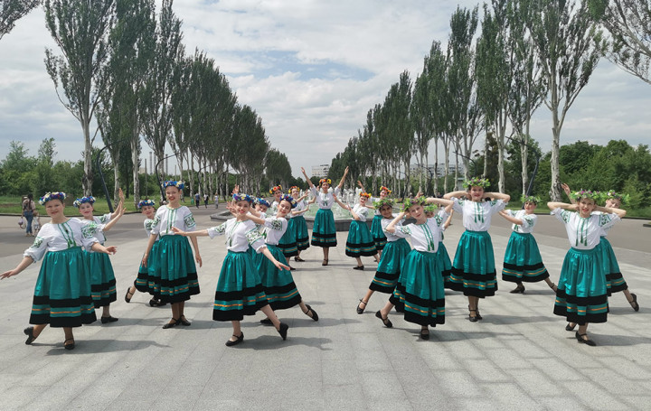 Ансамбль танцю «Акварелі»